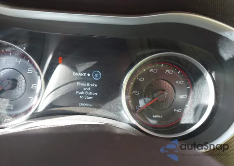 2018 Dodge Charger Sxt Plus Rwd z USA, uszkodzony, nr VIN 2C3CDXHG2JH153394